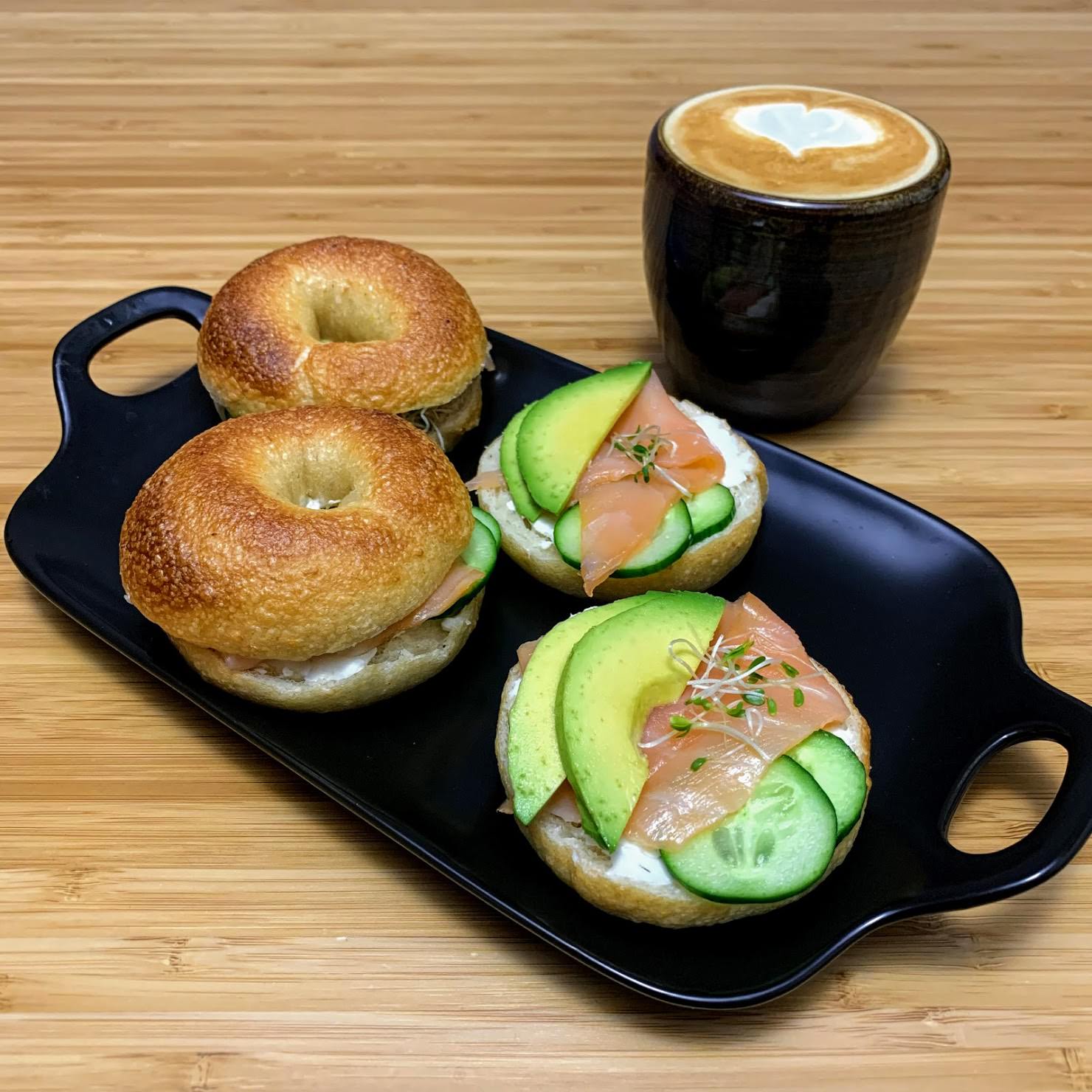 Smoked salmon bagel